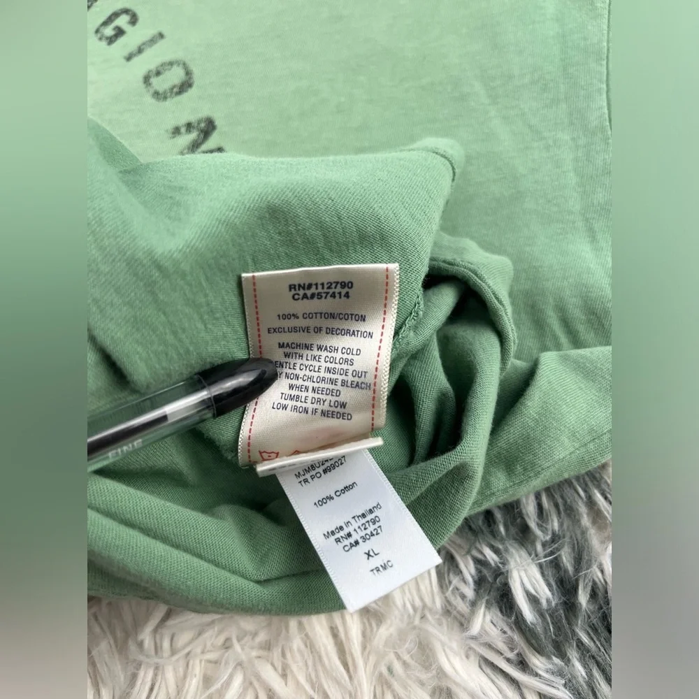 True Religion Men's Green Graphic T-Shirt Short Sleeve Size XL